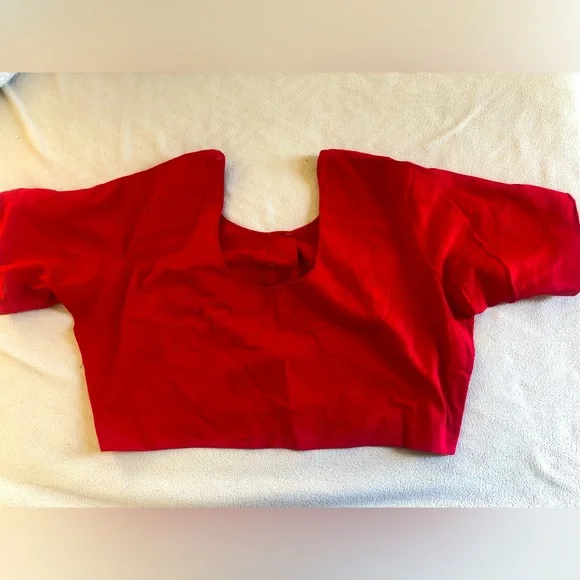 Size 40 indian blouse/crop top - Picture 2 of 2